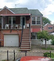 2534 73rd St, Unit 2F in East Elmhurst, NY - Building Photo