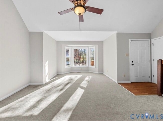 13706 Danbury Dr in Midlothian, VA - Building Photo - Building Photo