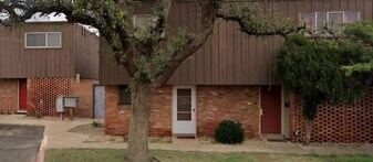3000 W Illinois Ave in Midland, TX - Building Photo