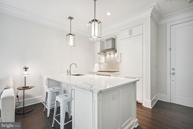 property at 1108 16th St NW