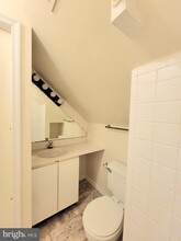 295 N Sycamore St-Unit -# 265 in Newtown, PA - Building Photo - Building Photo