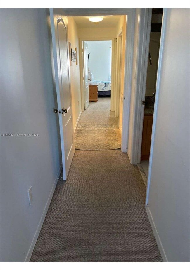 12605 SW 91st St in Miami, FL - Building Photo - Building Photo