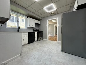 2137 Allen St in Rahway, NJ - Building Photo - Building Photo