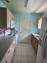 6833 Myrtlewood Rd in North Port, FL - Building Photo - Building Photo