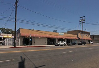 1035-1051 Venice Blvd in Los Angeles, CA - Building Photo - Building Photo