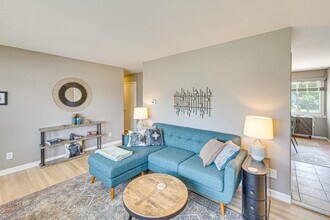 114 S 36th St in Camp Hill, PA - Building Photo - Building Photo