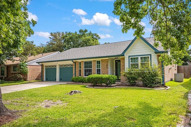 property at 11427 Hillcroft Ave