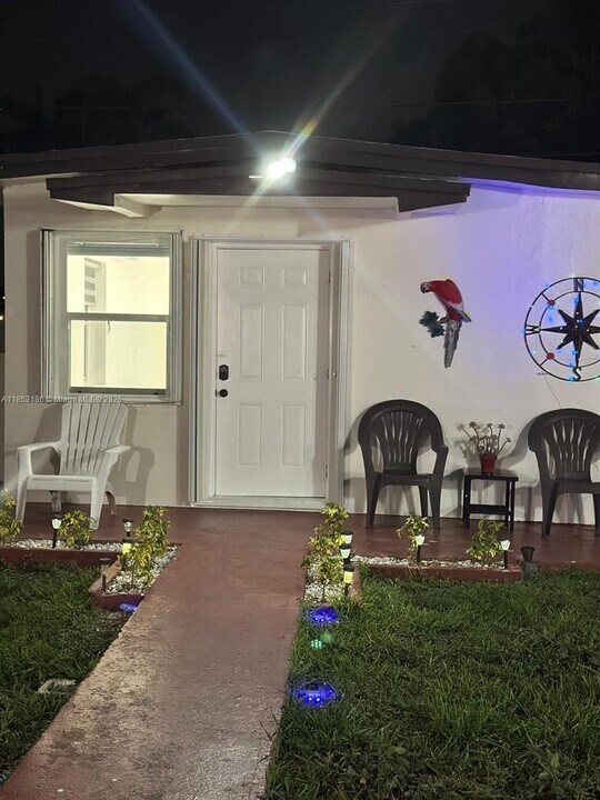 531 E 63rd St in Hialeah, FL - Building Photo