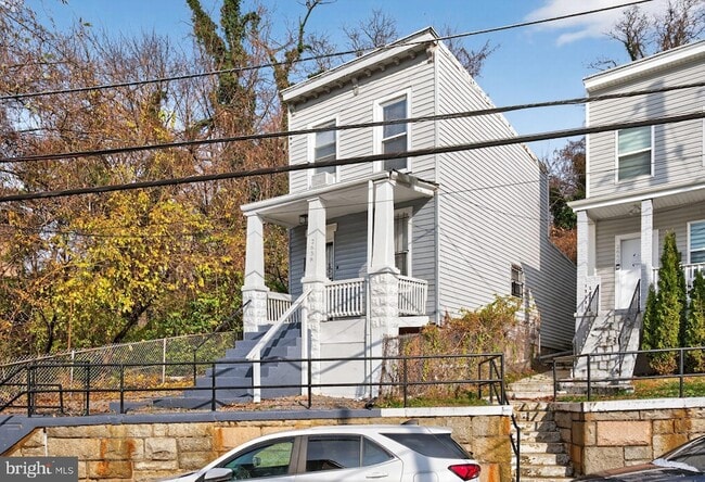 property at 2638 Stanton Rd SE