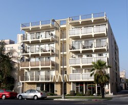 The Atlantic Plaza in Long Beach, CA - Building Photo