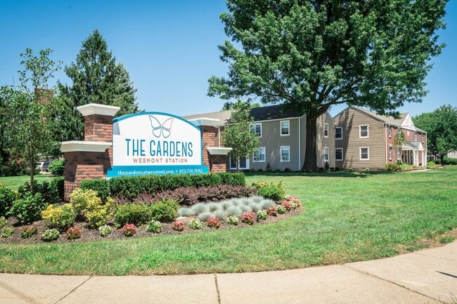 The Gardens At Wesmont Station