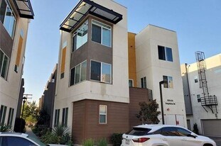 8166 Orangethorpe Ave in Buena Park, CA - Building Photo