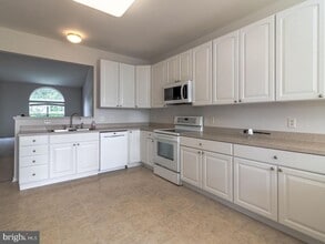 31171 Mills Chase Dr in Lewes, DE - Building Photo - Building Photo
