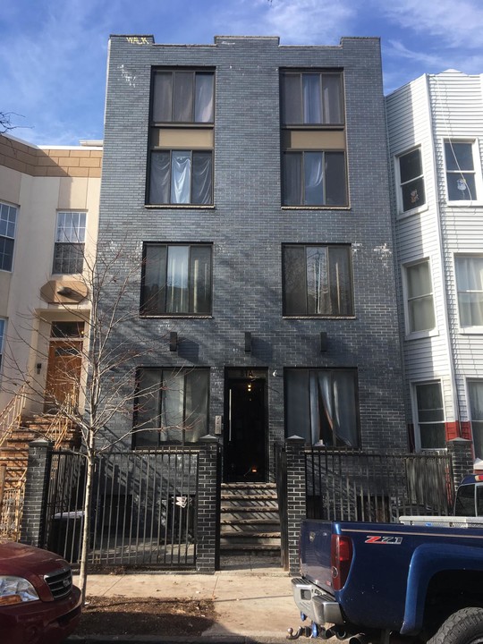 81 Cornelia St in Brooklyn, NY - Building Photo