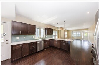 120 Jerome St in Medford, MA - Foto de edificio - Building Photo