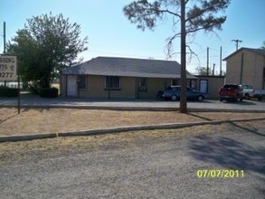 Trails End Apartments in Big Spring, TX - Building Photo - Building Photo