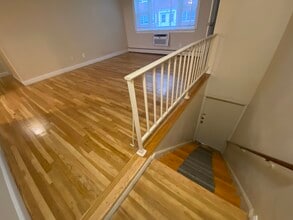 68 W End Ave, Unit 2 in North Plainfield, NJ - Foto de edificio - Building Photo