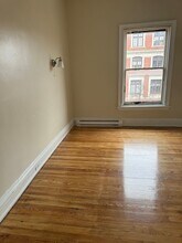 32 W High St in Carlisle, PA - Building Photo - Building Photo