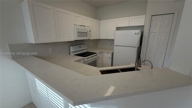 12260 SW 123rd Pass in Miami, FL - Building Photo - Building Photo