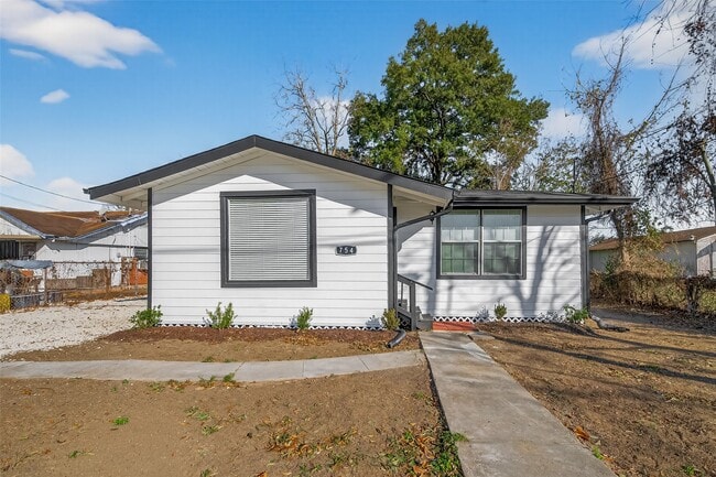 property at 754 Prosper St