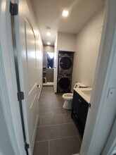 14 Gouverneur St, Unit 9 in Newark, NJ - Building Photo - Building Photo