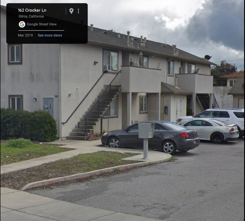 650 E 8th St, Unit Apt. 208 in Gilroy, CA - Foto de edificio