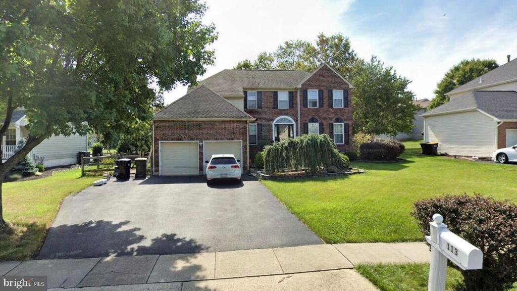113 N Stone Ridge Dr in Lansdale, PA - Building Photo