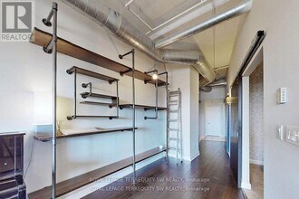 700-1700 King St W in Toronto, ON - Building Photo - Building Photo