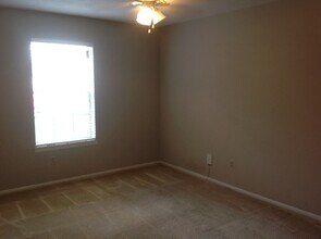 3826 Country Club Rd in Winston-Salem, NC - Building Photo - Building Photo