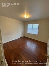 806 NW 53rd St in Seattle, WA - Building Photo - Building Photo