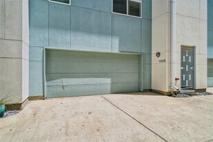 1826 Prospect St in Houston, TX - Building Photo