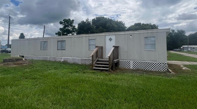 property at 3245 E Main St
