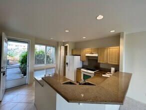 75-5841-6009 Ali‘i Dr in Kailua Kona, HI - Building Photo - Building Photo
