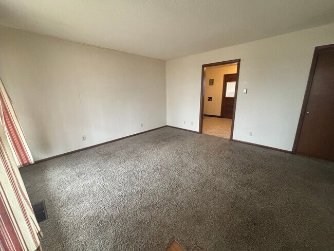 316 2nd St in Sedgwick, KS - Building Photo - Building Photo