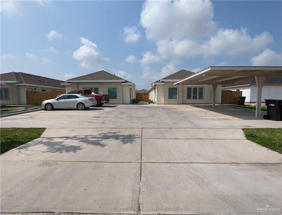 5905 Puffin Ave-Unit -1 in Mission, TX - Building Photo