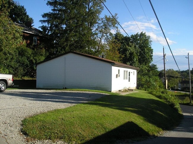 property at 743 W Otterman St