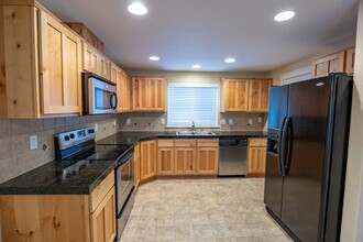 622 SE 14th Ave in Battle Ground, WA - Building Photo - Building Photo
