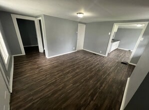 431 Dryden Rd in Zanesville, OH - Building Photo - Building Photo