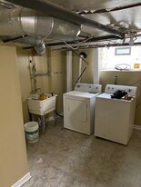 5643 S Green St in Chicago, IL - Building Photo