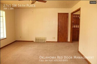 2741 SW 54th Pl in Oklahoma City, OK - Building Photo - Building Photo
