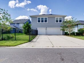 9077 Neher St in Orlando, FL - Building Photo - Building Photo