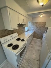 328 N Volutsia, Unit Standard in Wichita, KS - Building Photo - Building Photo