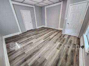 121 Gilbert Ave in Terre Haute, IN - Building Photo - Building Photo