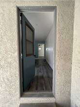 4850 69th Pl in San Diego, CA - Foto de edificio - Building Photo