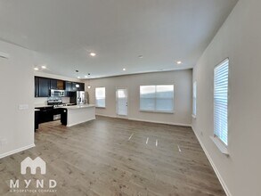 7008 Jane Parks Way in Charlotte, NC - Building Photo - Building Photo