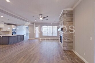 1308 Montcrest Way in Amarillo, TX - Building Photo - Building Photo