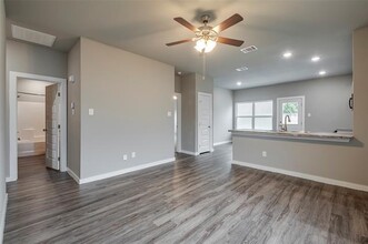 716 S Rusk Ave in Alvarado, TX - Building Photo - Building Photo