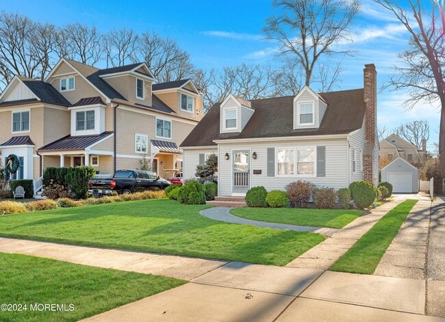 714 Philadelphia Blvd in Sea Girt, NJ - Foto de edificio - Building Photo