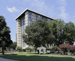 Edwin Towers Apartments