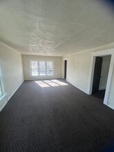 1054 E 10th St in Erie, PA - Building Photo - Building Photo